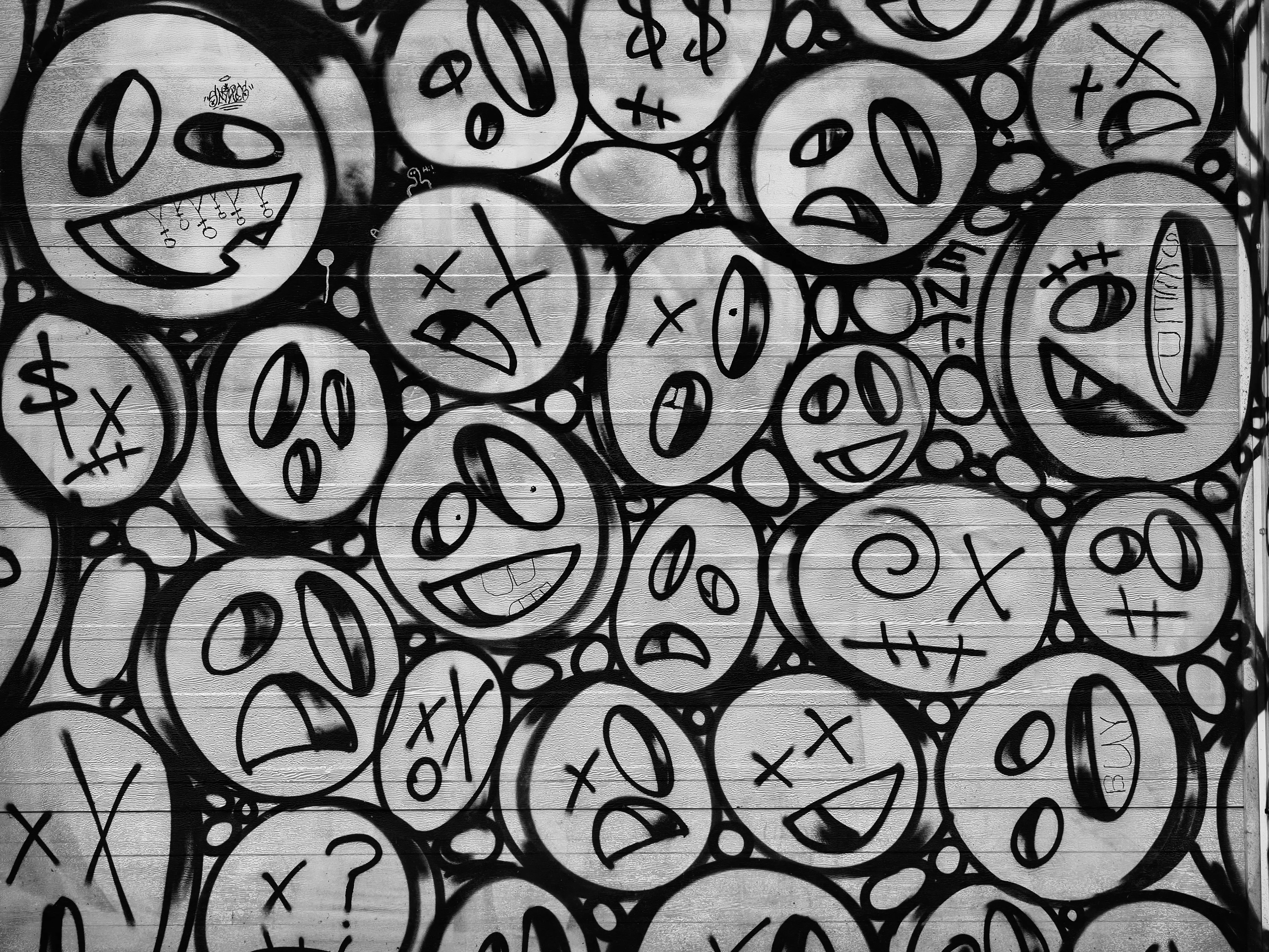 toronto-on-grafitti-alley-faces.webp